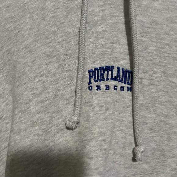 H and M  Portland orgeon hoodie - Picture 2 of 3